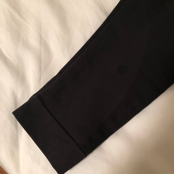 LULULEMON Zone In Seamless Crop Size 6 🍋 - Picture 6 of 6